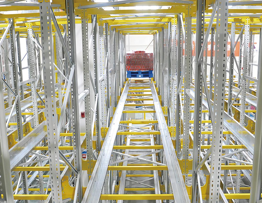 Industriële palletstellingen voor zwaar gebruik: een praktische koopgids voor magazijnen