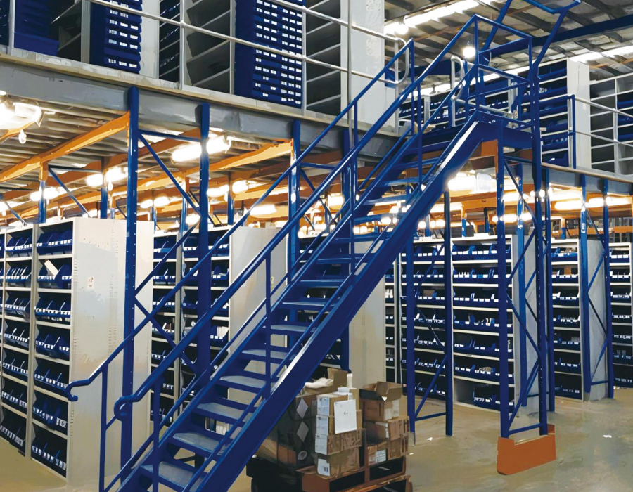 Stalen platform